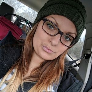 Meet your Posher, Kara